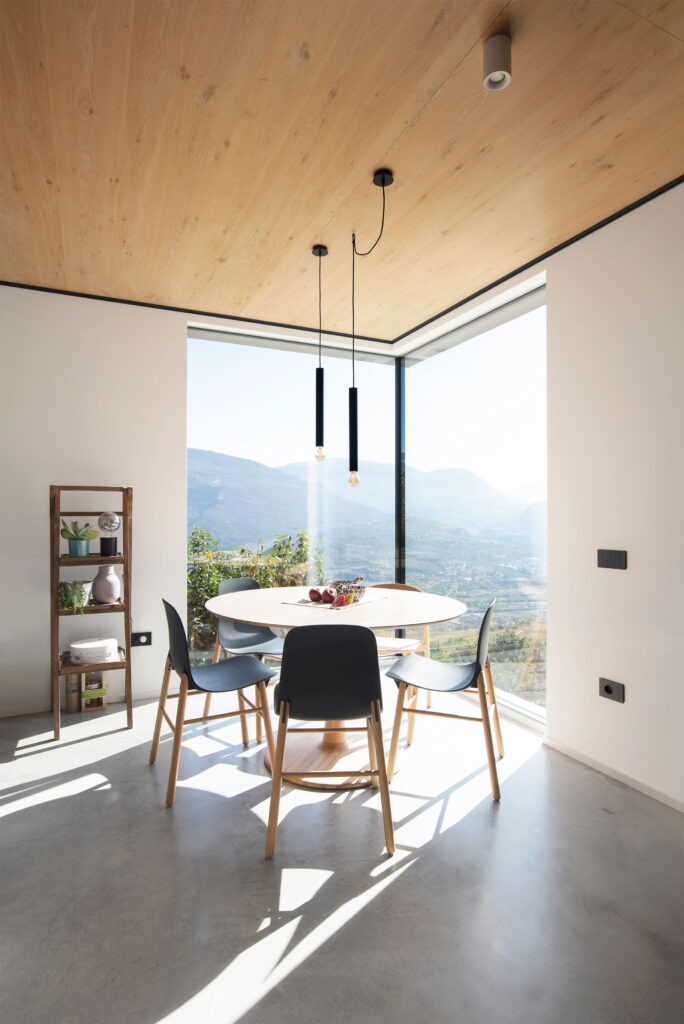 Casa-con-vista_Dining-room