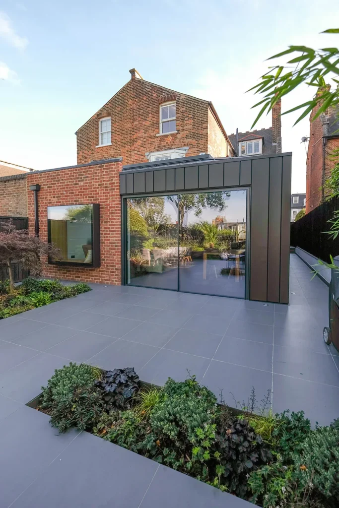 House of Light - Side extension House of Light - Side extension